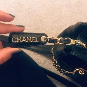 More pics! Chanel Black Caviar Leather Gold Hardware Shoulder Handbag